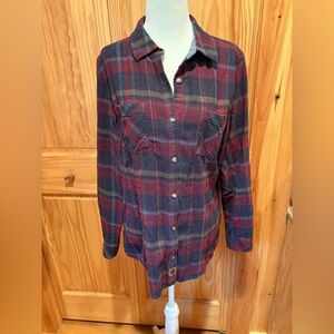 Legendary Whitetails Brand Womens Flannel Shirt